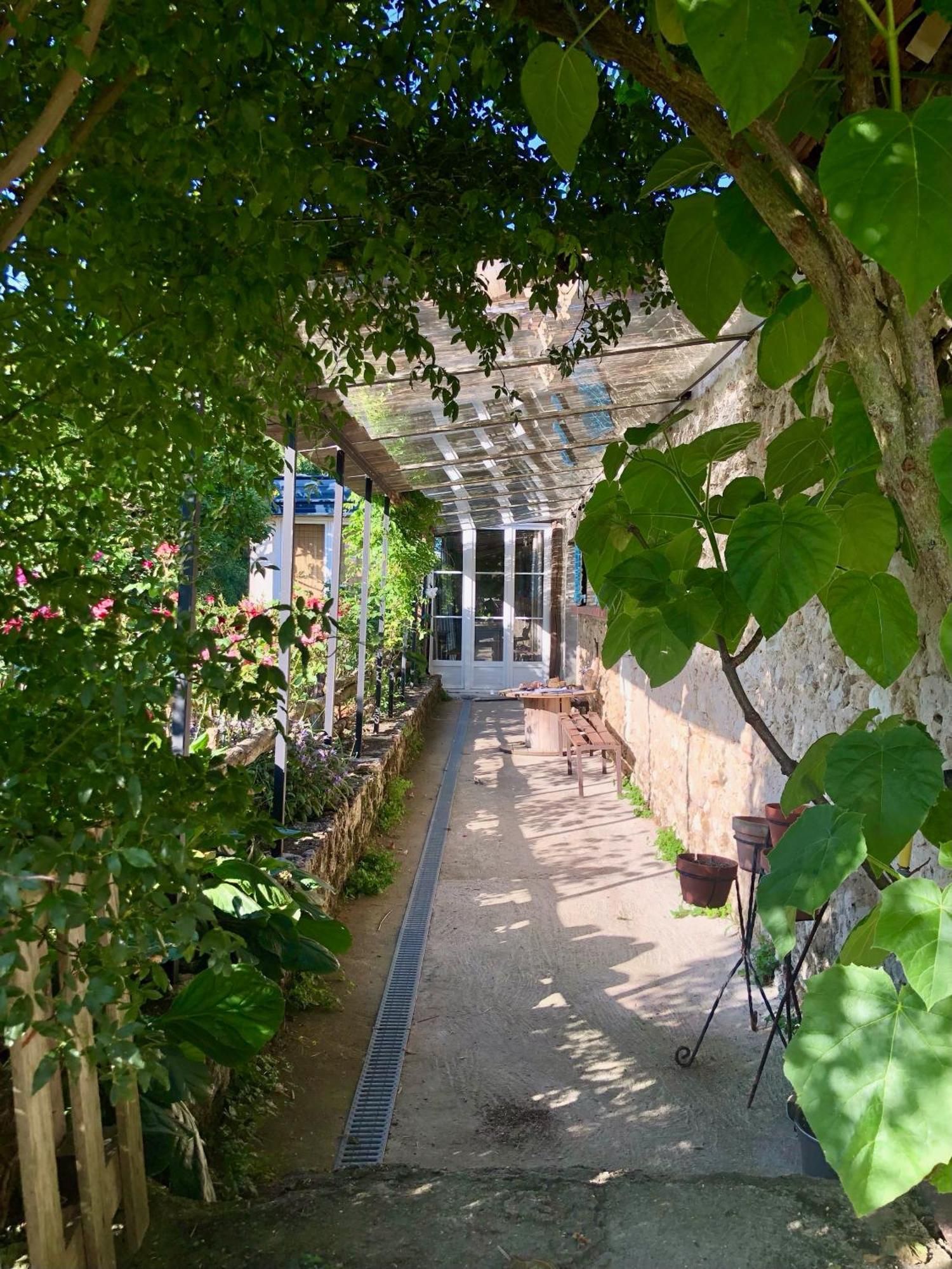 Choussy Chambre D'Hotes Chez Gustave & Compagnie المظهر الخارجي الصورة